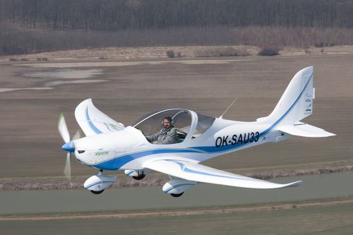 Letadlo na elektřinu v Astaně zaujalo, přineslo velký zájem zákazníků
